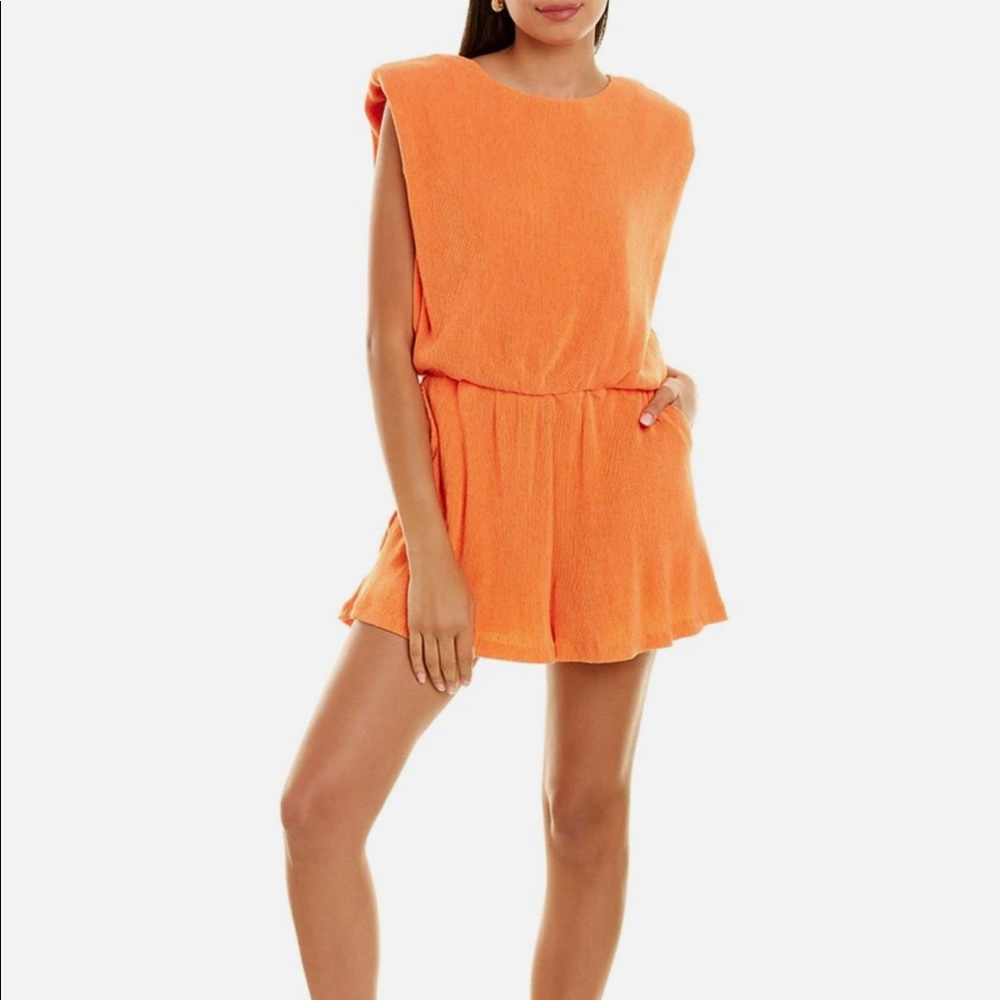 Endless Rose - NWT Romper 🆕
